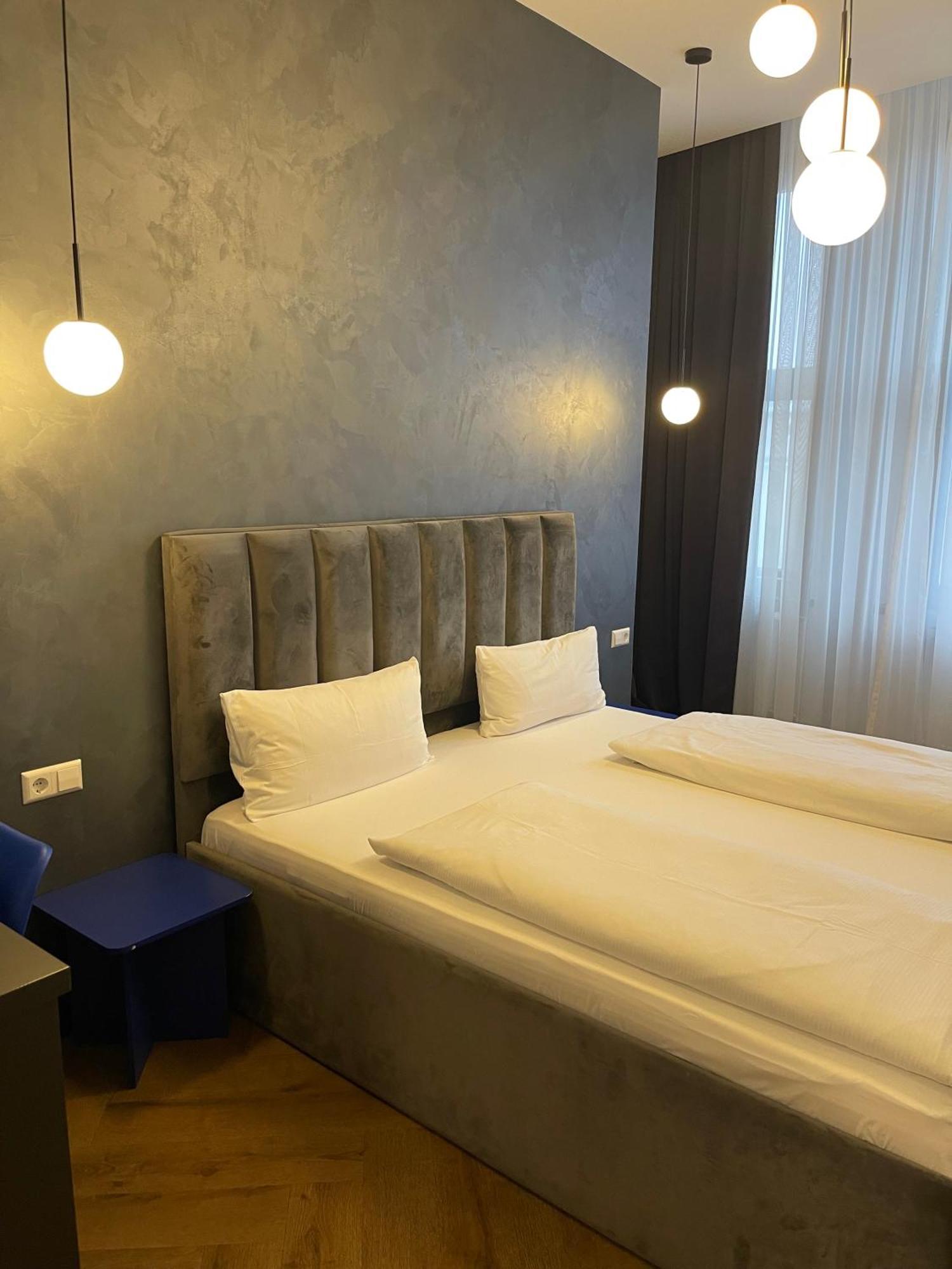 Hotel Blue Messe 3*